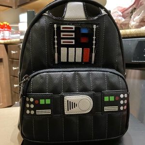 Loungefly  Star Wars Darth Vader Light Up Mini Backpack